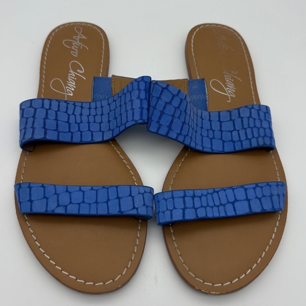 Arturo Chiang Blue Reptile Slide On Flat Sandals; Size 8.5; Heel Rise 0.25"